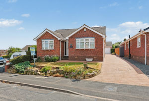 Carnoustie Avenue Walton